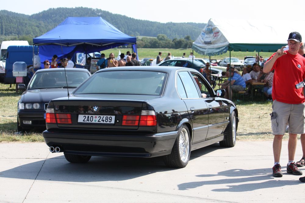 BIG_BMW_908